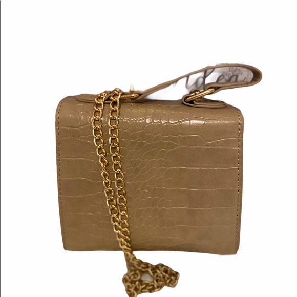 NWT- Sassy Mini Croc Crossbody Bag. Private Label. OFFERS WELCOME‼️‼️ - Picture 4 of 5